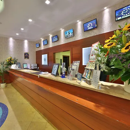 贝斯特韦斯特那锡那里酒店 酒店 4*