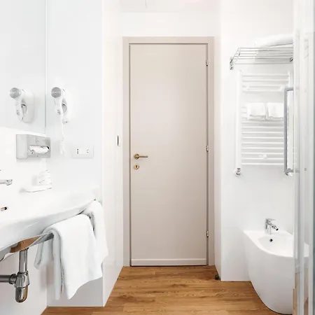 Hotel Western Nazionale 4*