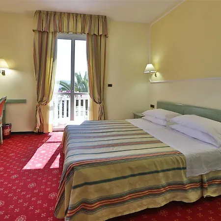 Western Nazionale Hotel 4*