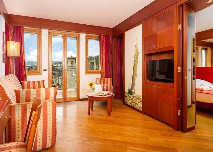 Western Nazionale Hotel 4*