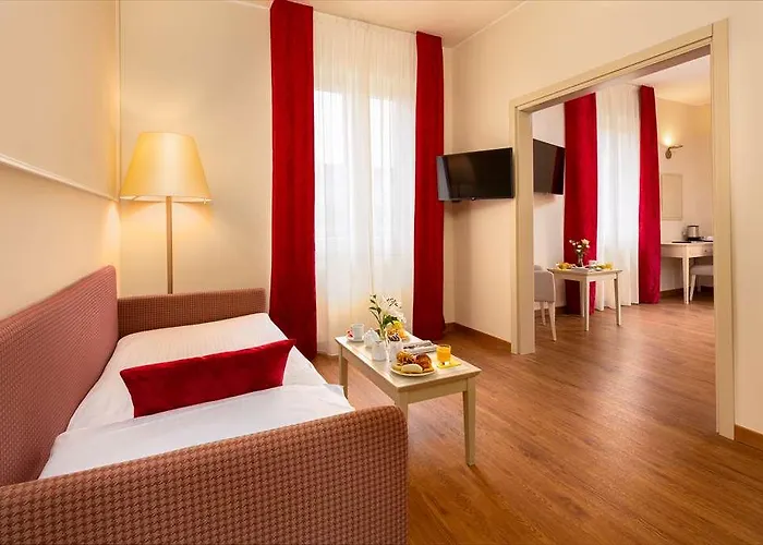 Western Nazionale Готель 4*